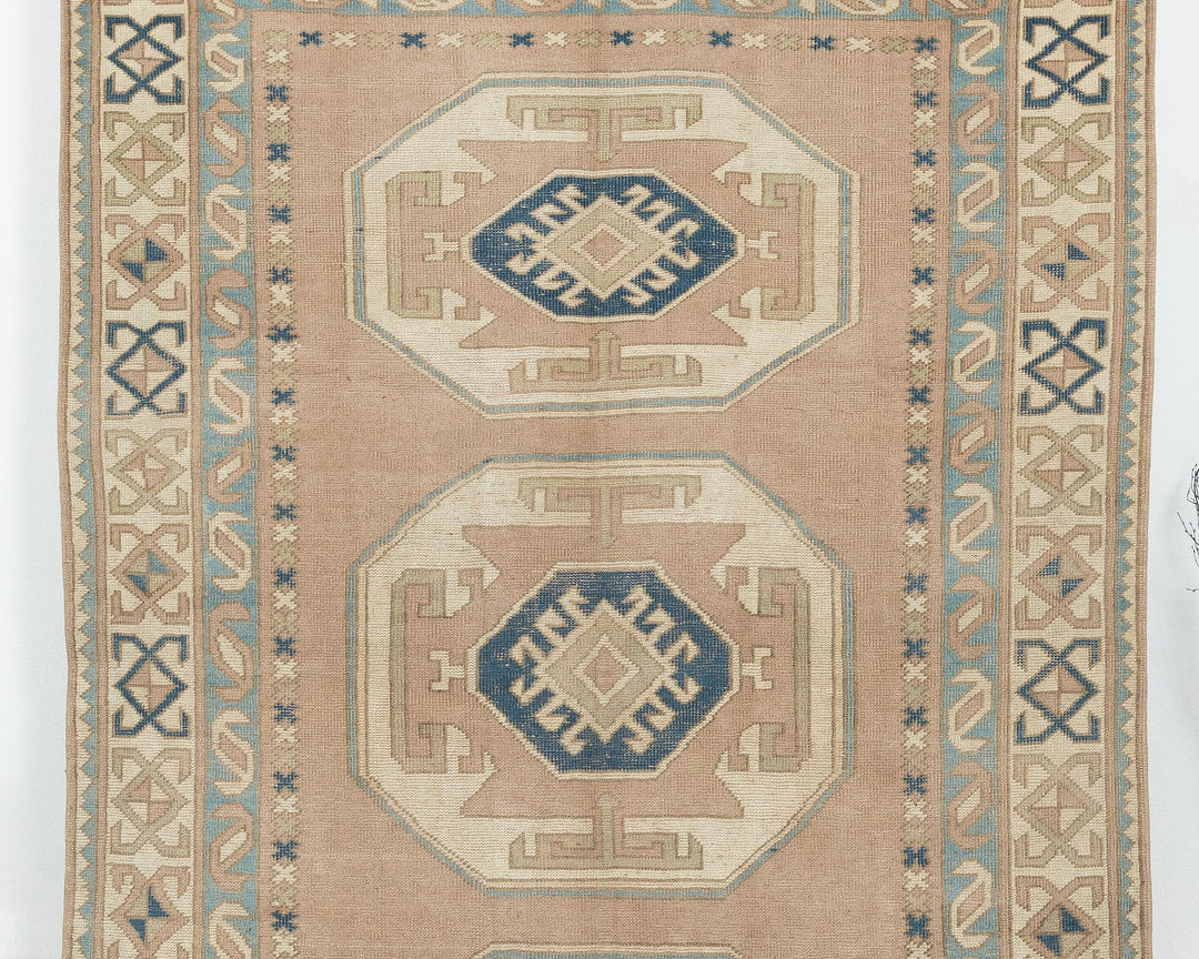 Faded Oushak Rug 5' 6" x 7' 11" | No. VR23383