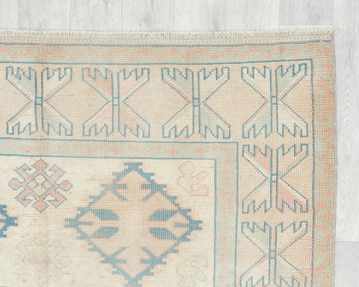 Neutral Oushak Rug 4' 7" x 6' 5" | No. VR27904
