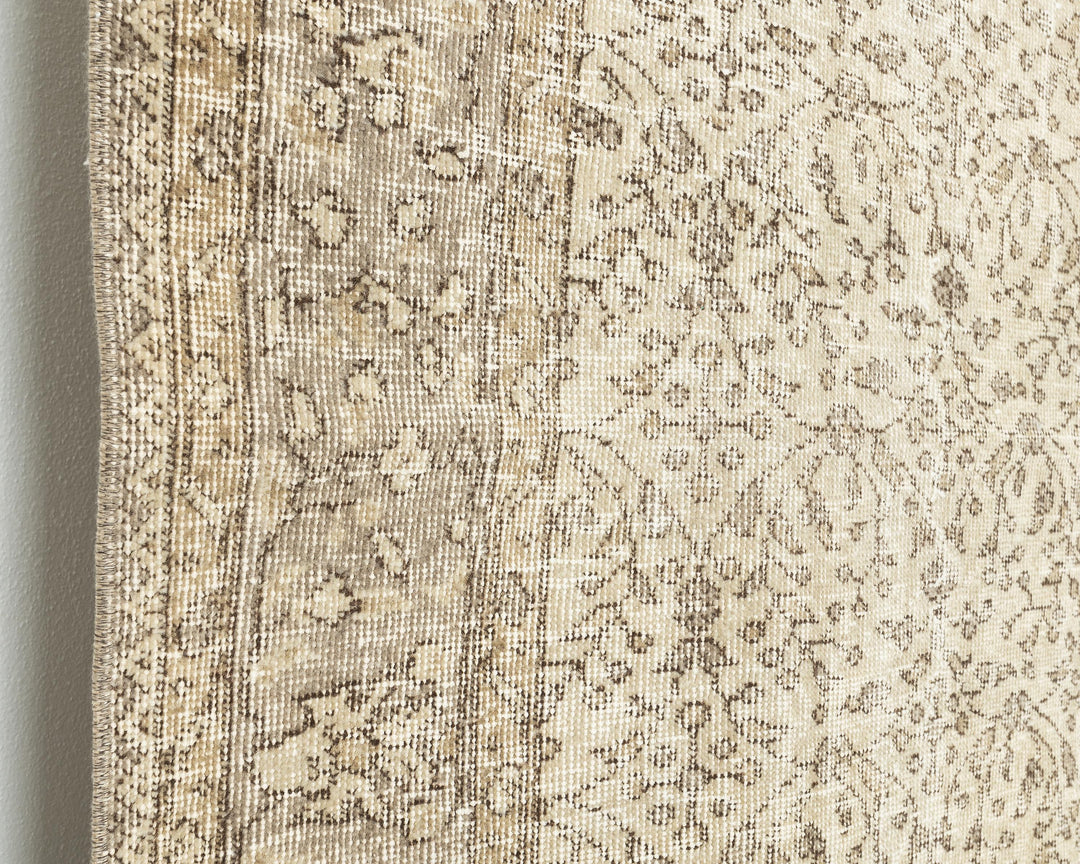 Neutral Oushak Rug 5' x 8' 7" | No. VR56080