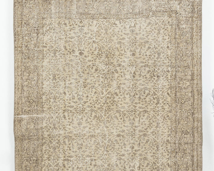 Neutral Oushak Rug 5' x 8' 7" | No. VR56080