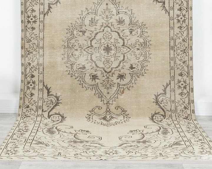 Oushak Rug 144' x 277' | No. VR37417