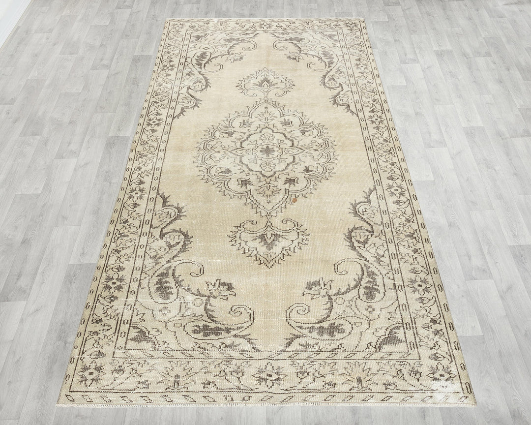 Oushak Rug 144' x 277' | No. VR37417