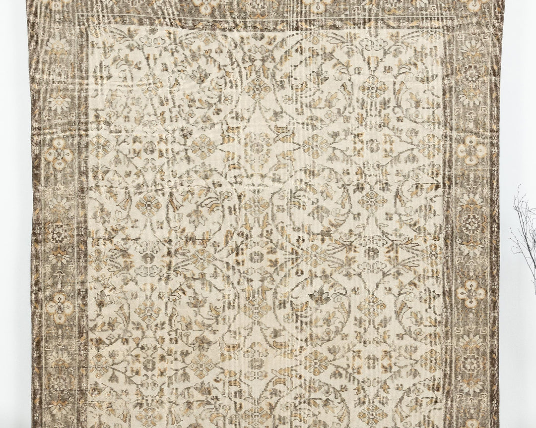 Oushak Rug 9' 4" x 6' | No. VR90847