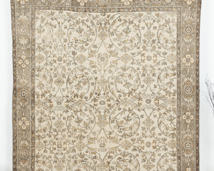 Oushak Rug 9' 4" x 6' | No. VR90847