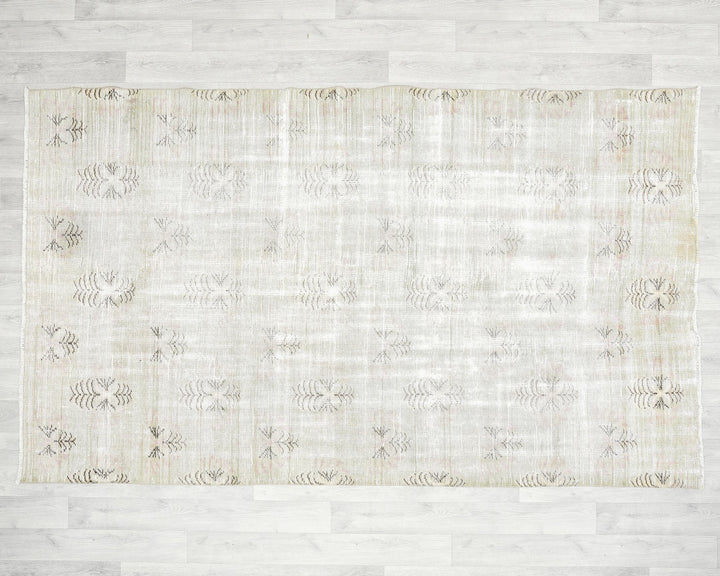 Neutral Oushak Rug 5' x 8' 4" | No. VR25804