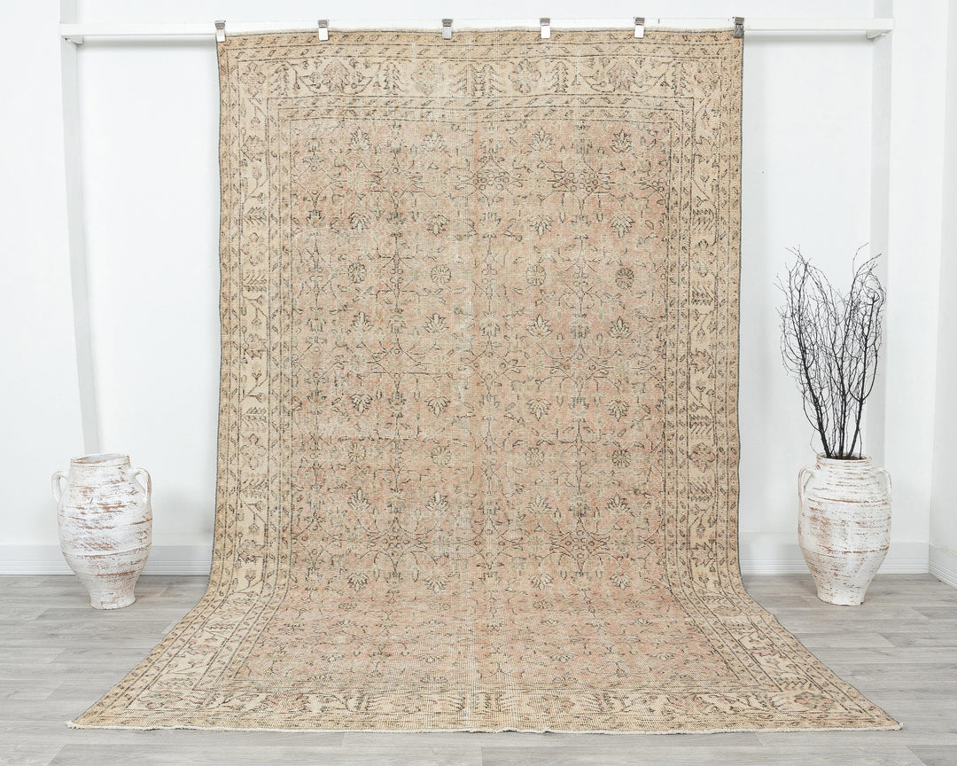 Neutral Oushak Rug 6' 4" x 10' 5" | No. VR41131