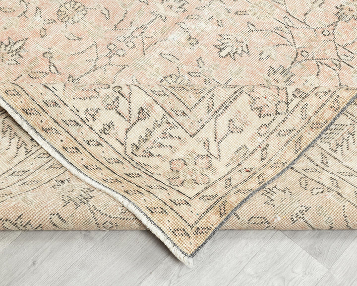 Neutral Oushak Rug 6' 4" x 10' 5" | No. VR41131