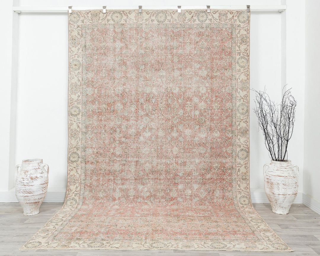 Neutral Oushak Rug 6' 7" x 10' 4" | No. VR25883