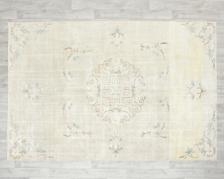 Beige Oushak Rug 6' 1" x 8' 10" | No. VR39235