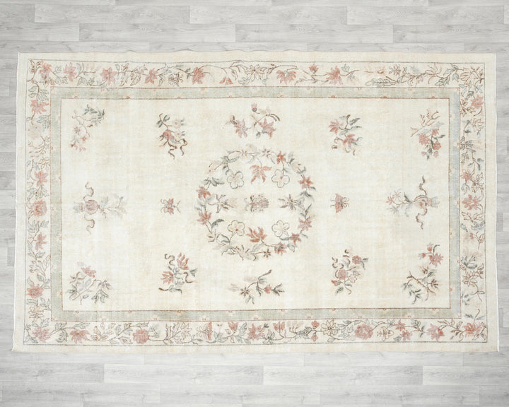 Beige Oushak Rug 6' 6" x 9' 11" | No. VR90672