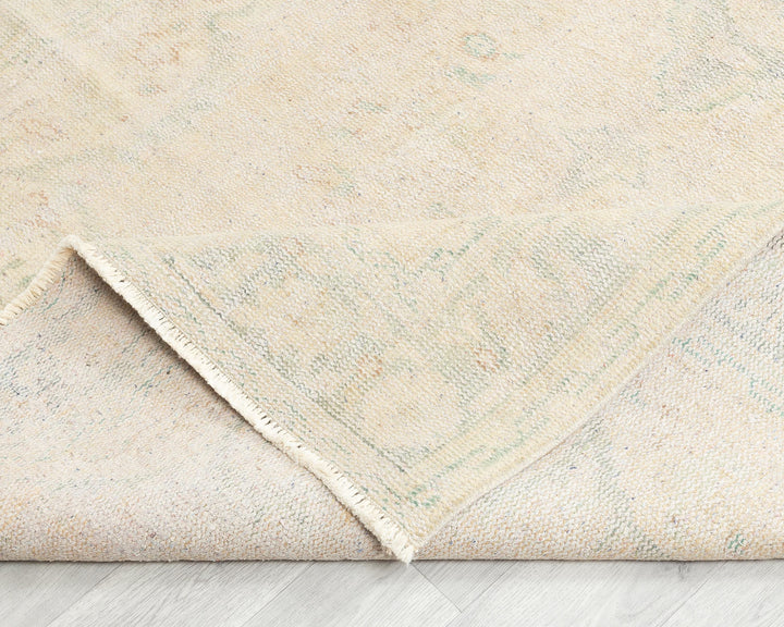 Beige Oushak Rug 5' 1" x 8' 11" | No. VR69662