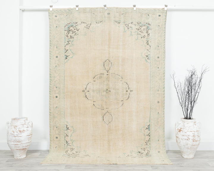 Oushak Rug 5' 4" x 8' 4" | No. VR36894