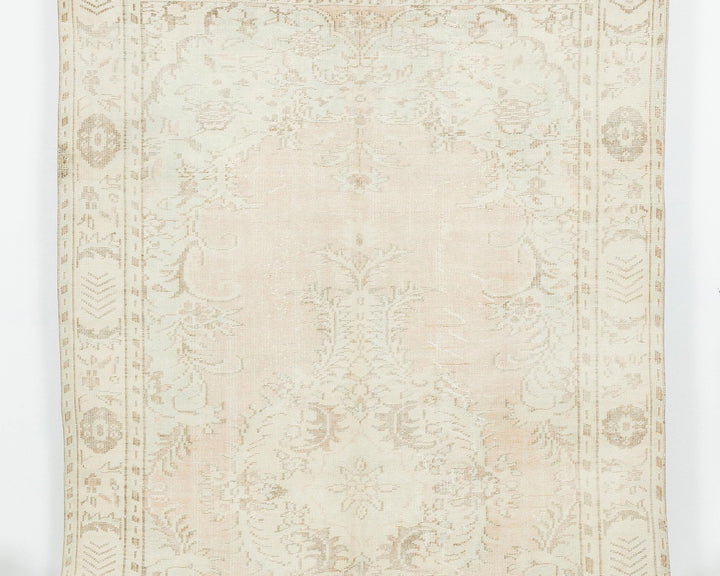 Beige Oushak Rug 5' 8" x 9' 6" | No. VR29088