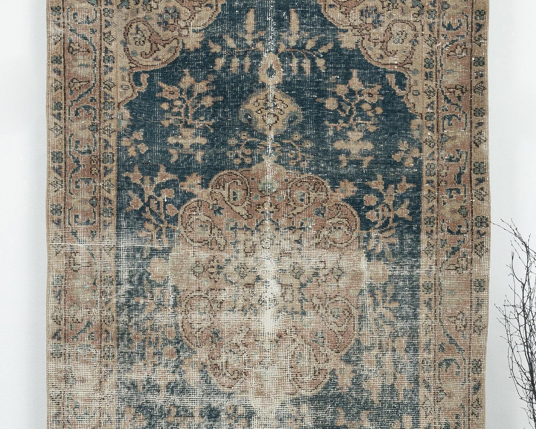 Blue Oushak Rug 7' 3" x 3' 7" | No. VR89627
