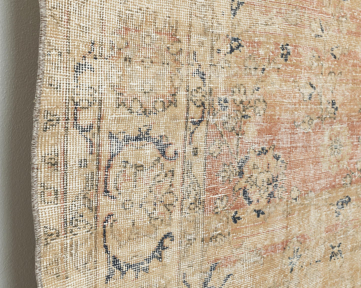 Neutral Oushak Rug 6' 5" x 9' 7" | No. VR71880
