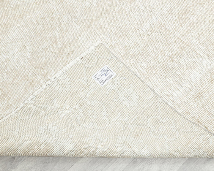 Beige Oushak Rug 6' 6" x 10' 5" | No. VR52576
