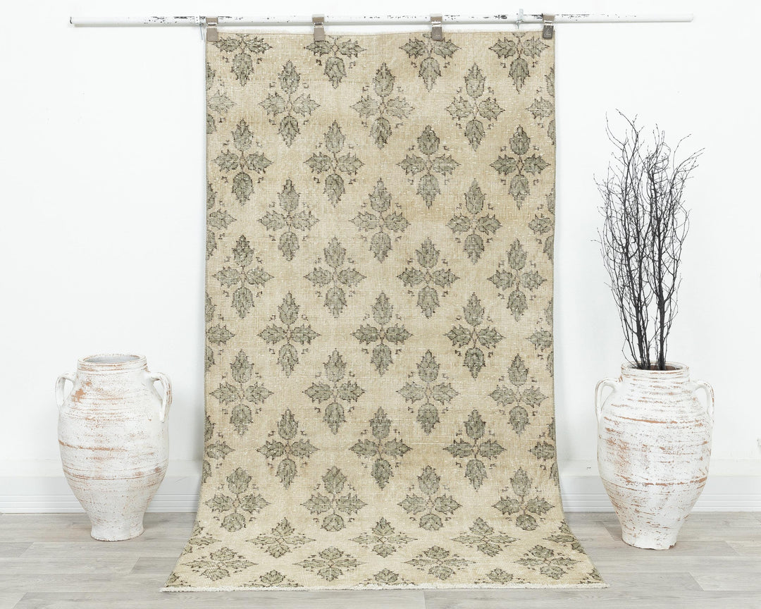 Oushak Rug 6' 10" x 7' | No. VR70337