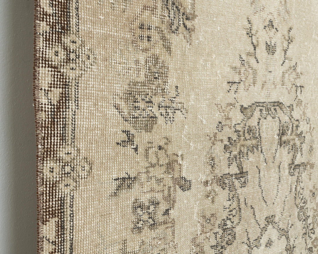 Oushak Rug 3' 6" x 6' 11" | No. VR98084