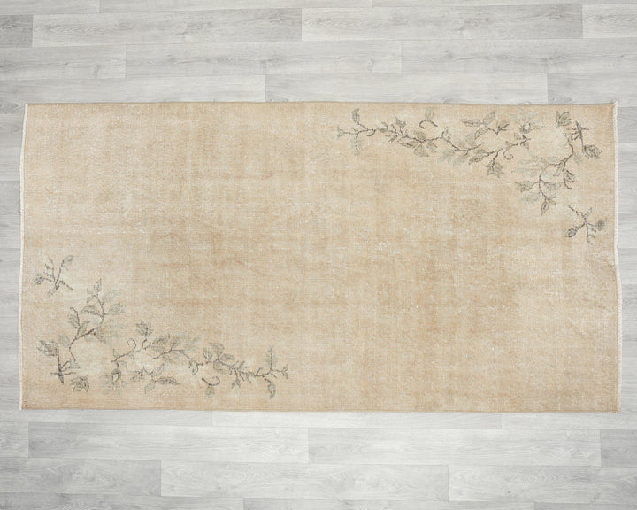 Beige Oushak Rug 6' 10" x 3' 7" | No. VR19007
