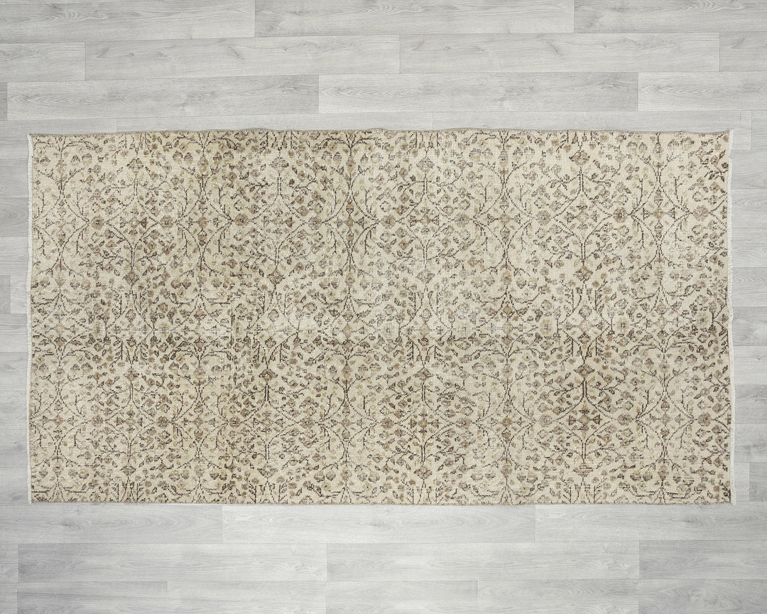 Oushak Rug 3' 10" x 7' 4" | No. VR81802