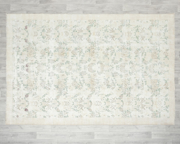 Beige Oushak Rug 6' 8" x 9' 7" | No. VR75359