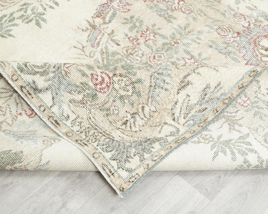 Beige Oushak Rug 5' 11" x 9' 2" | No. VR81606