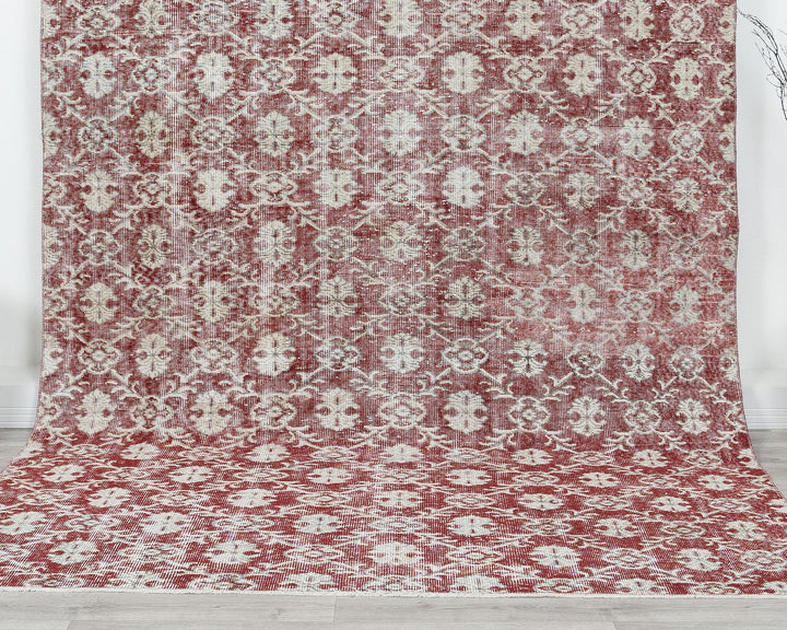 Red Oushak Rug 6' 1" x 9' 7" | No. VR12470