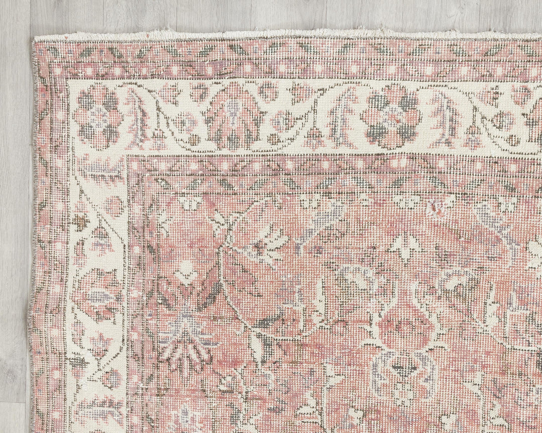 Faded Oushak Rug 6' 7" x 10' 1" | No. VR27278