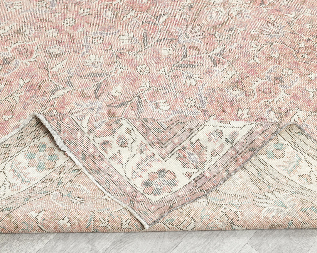 Faded Oushak Rug 6' 7" x 10' 1" | No. VR27278