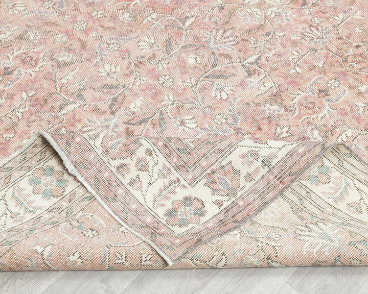Faded Oushak Rug 6' 7" x 10' 1" | No. VR27278