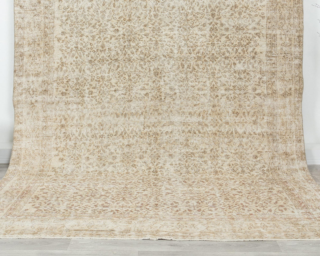 Faded Oushak Rug 7' x 10' 2" | No. VR43471