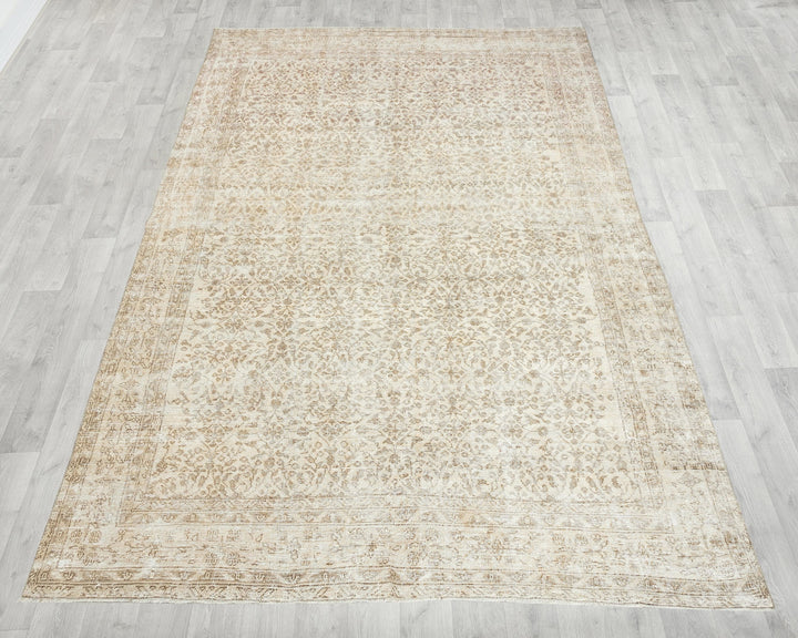 Faded Oushak Rug 7' x 10' 2" | No. VR43471