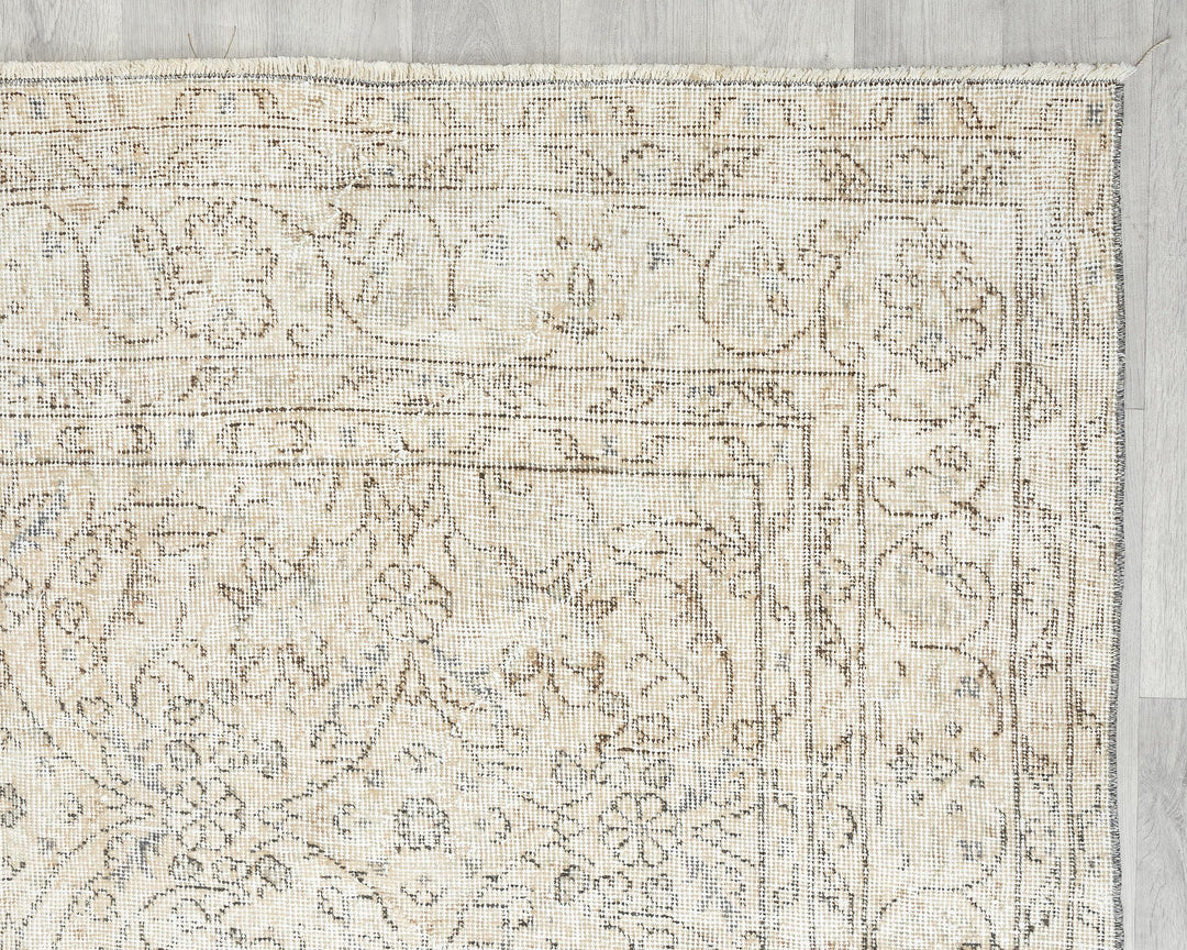 Faded Oushak Rug 6' 5" x 10' | No. VR77113