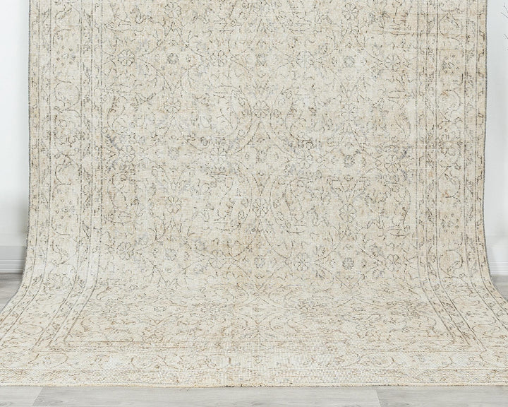 Faded Oushak Rug 6' 5" x 10' | No. VR77113