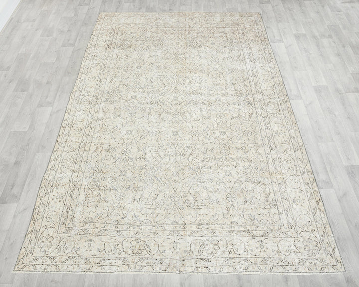 Faded Oushak Rug 6' 5" x 10' | No. VR77113