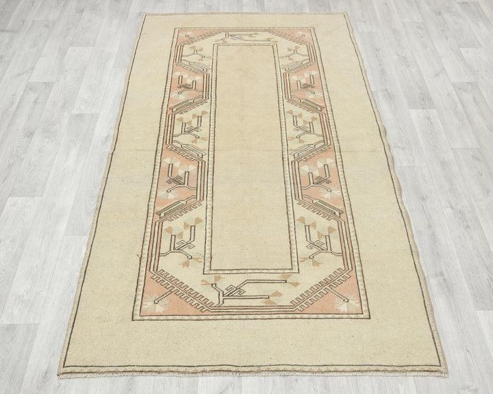 Beige Oushak Rug 3' 8" x 6' 7" | No. VR20761
