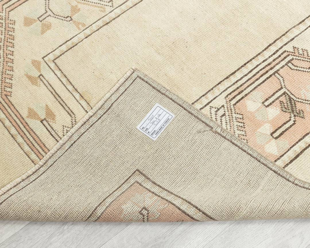 Beige Oushak Rug 3' 8" x 6' 7" | No. VR20761