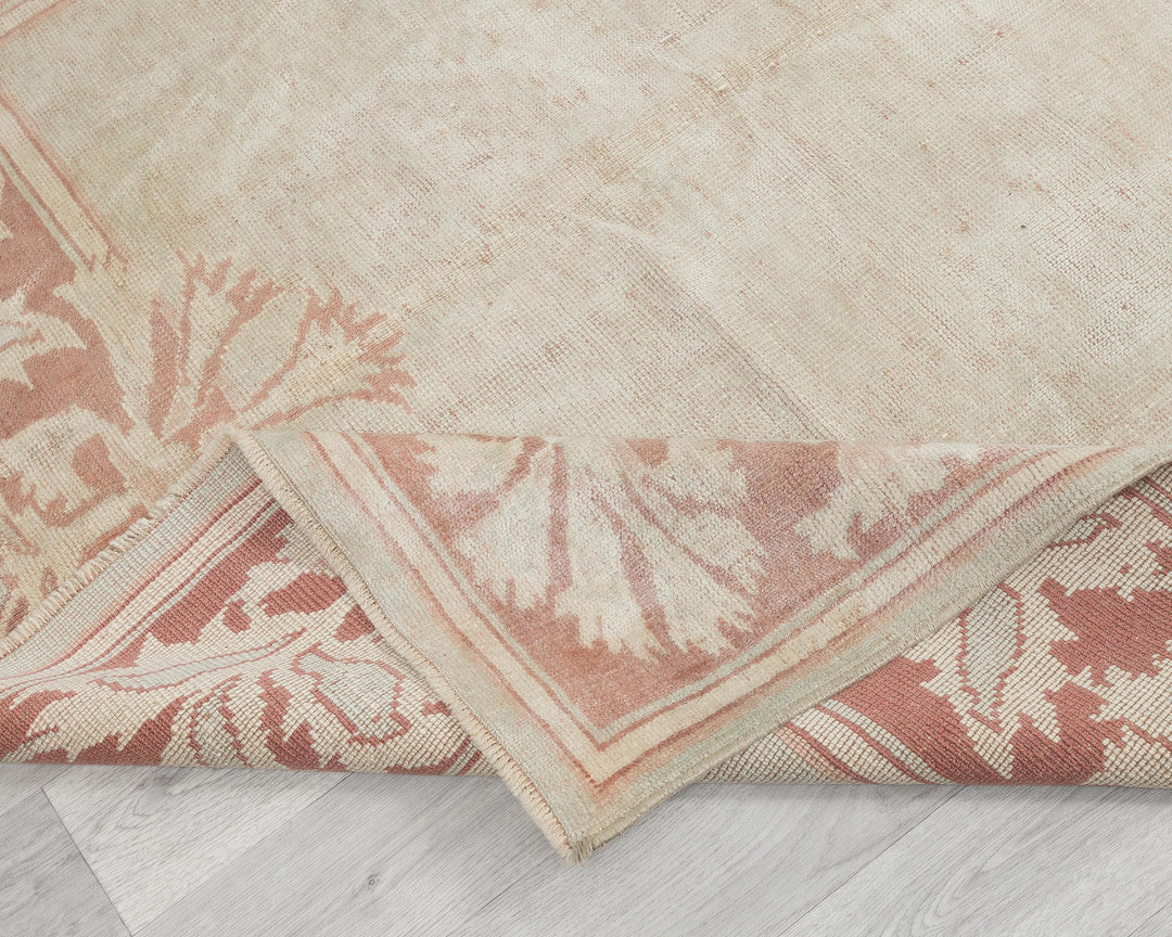 Beige Oushak Rug 5' 3" x 8' 4" | No. VR85428