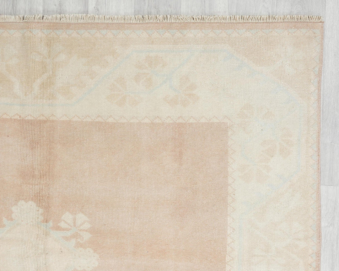 Oushak Rug 5' 3" x 9' 2" | No. VR10879