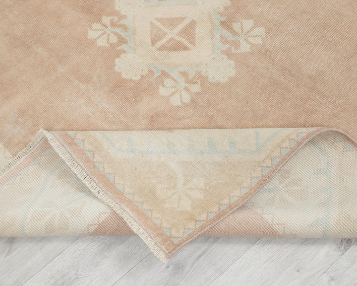 Oushak Rug 5' 3" x 9' 2" | No. VR10879