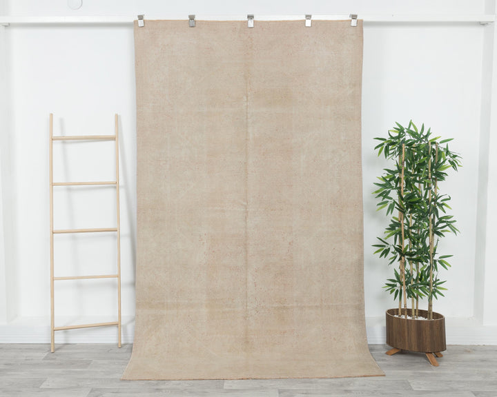 Beige Oushak Rug 4' 9" x 7' 10" | No. VR64343