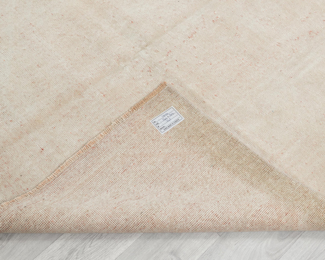 Beige Oushak Rug 4' 9" x 7' 10" | No. VR64343
