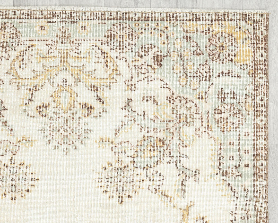 Beige Oushak Rug 3' 8" x 7' | No. VR82566