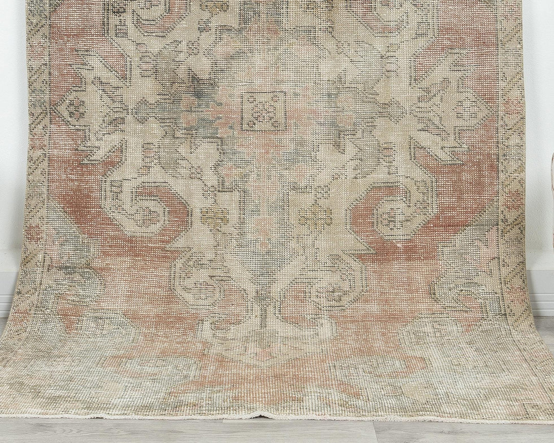 Oushak Rug 4' 1" x 6' 8" | No. VR95975