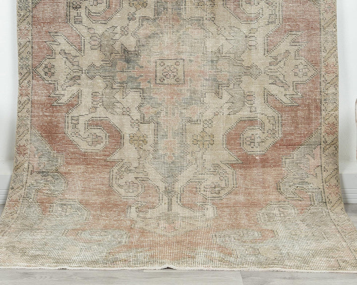 Oushak Rug 4' 1" x 6' 8" | No. VR95975