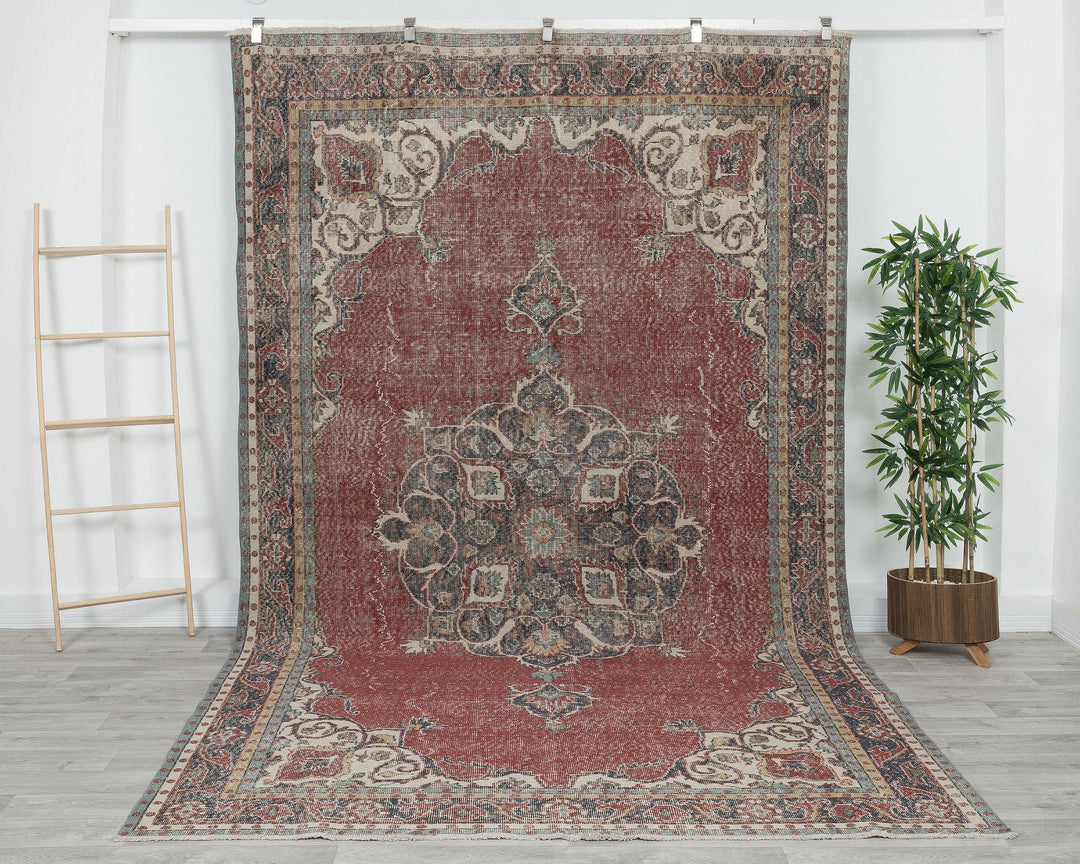 Oushak Rug 10' 11" x 6' 9" | No. VR56456