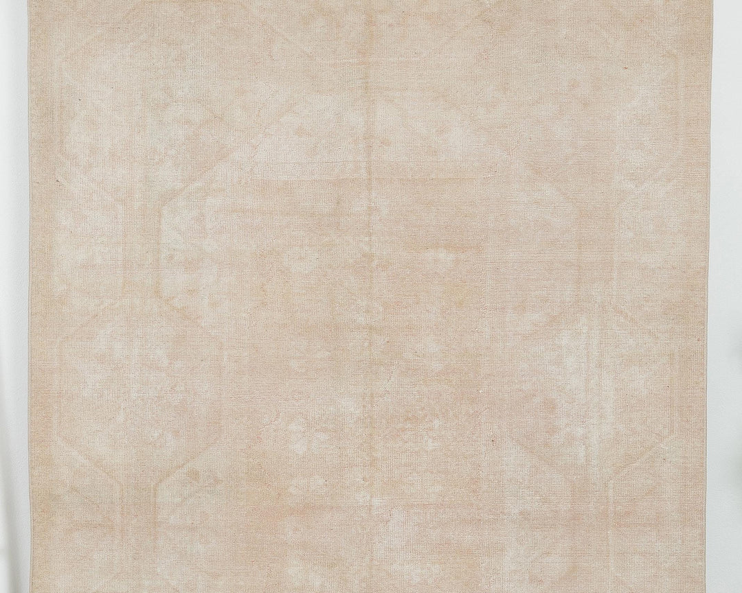 Beige Oushak Rug 2' x 8' 2" | No. VR71968