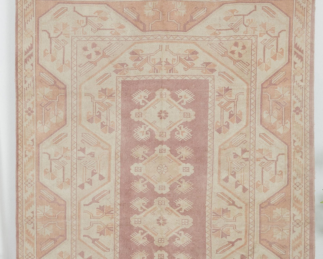 Beige Oushak Rug 4' 11" x 7' 8" | No. VR14030