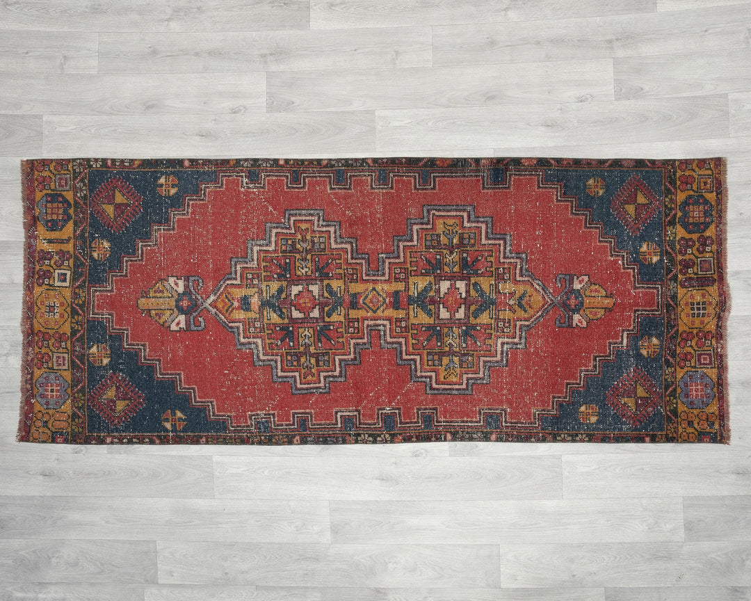 Oushak Rug 2' 8" x 6' 7" | No. VR67209