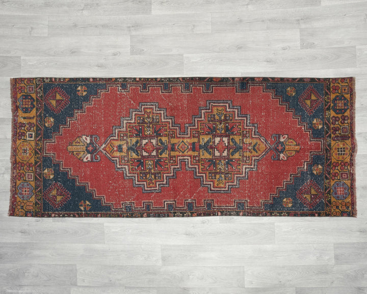 Oushak Rug 2' 8" x 6' 7" | No. VR67209
